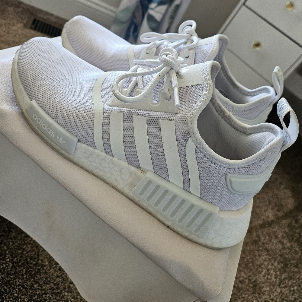 Adidas NMD Womens Size 8